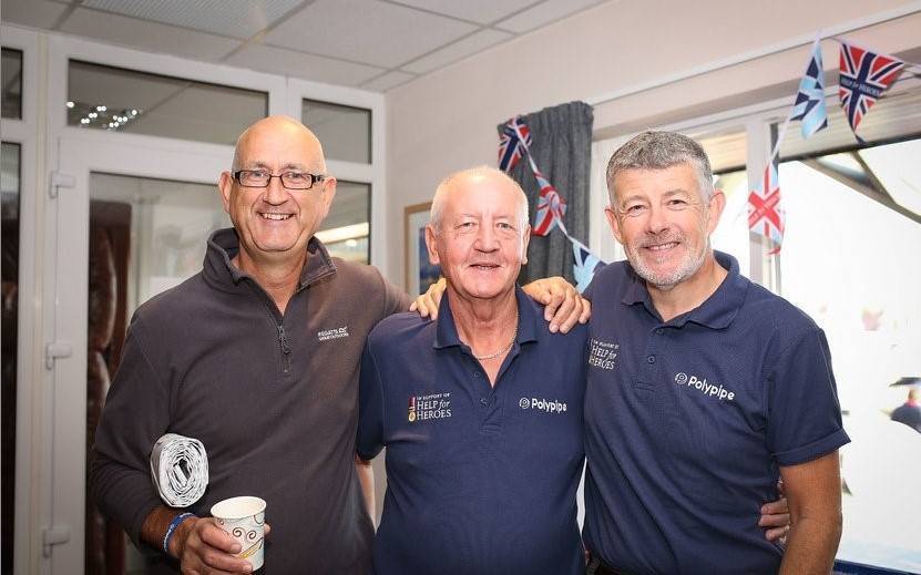 30 questions for 30 years with Peter Cook Mike Sullivan, Peter Cook and Gary Foord.